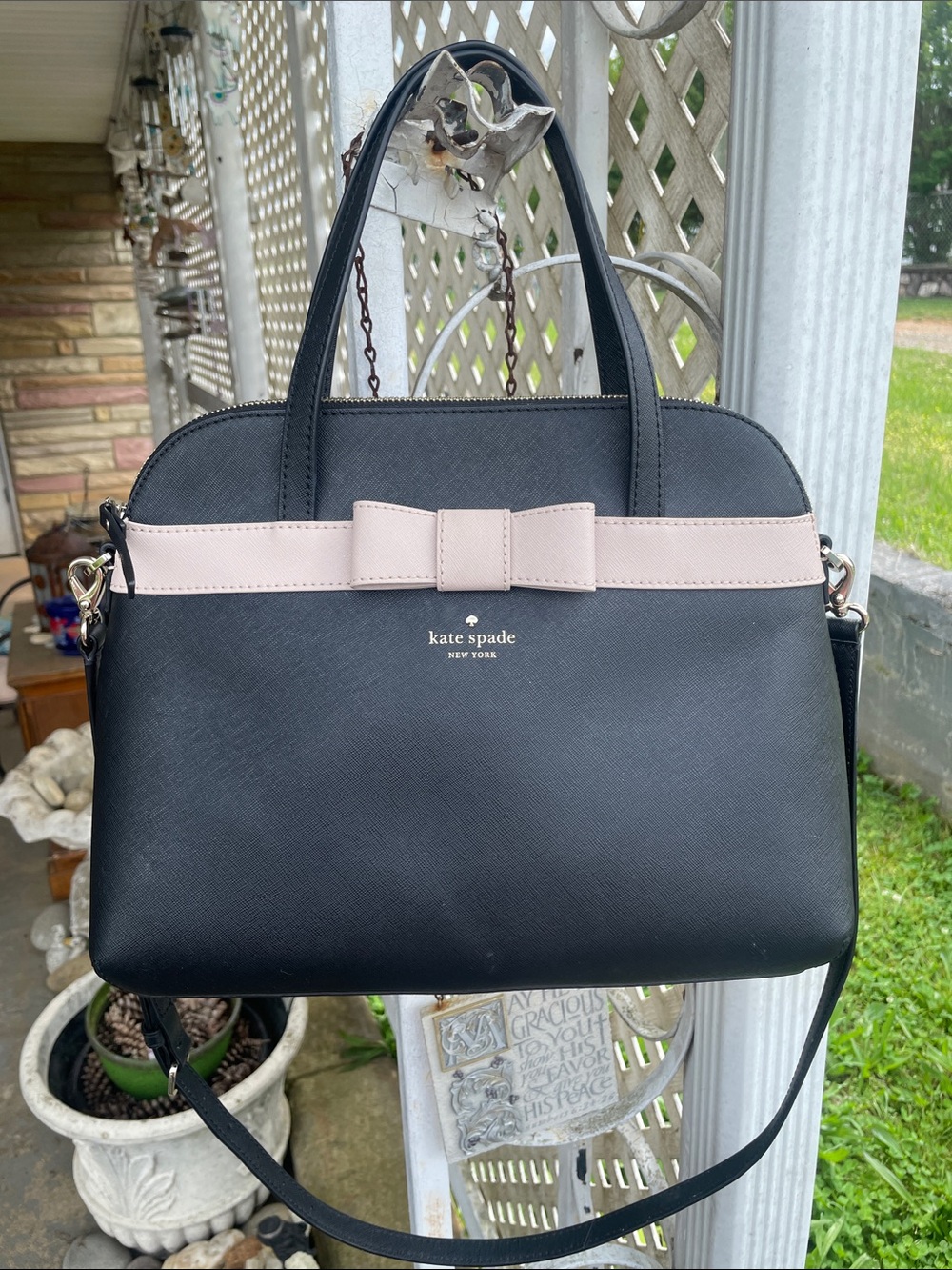 NWOT Kate Spade Black and Blush Bow Satchel with Detachable Strap